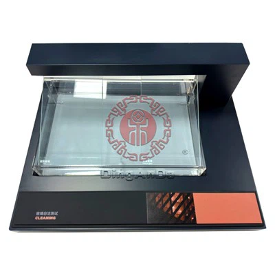 Klaasist isepuhastuv näidik